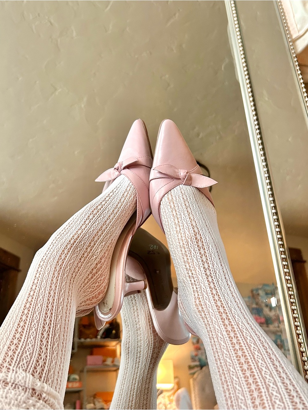 Etienne Aigner Vintage Pink Leather Bow Kitten Heels Coquette Y2K Minimal Heels - Picture 2 of 7